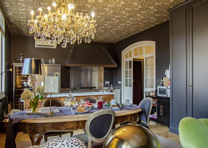 La Maison Du Theatre ベッド・アンド・ブレックファスト ラヴェンナ