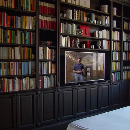 La Maison Du Théâtre Bed and breakfast Rávena