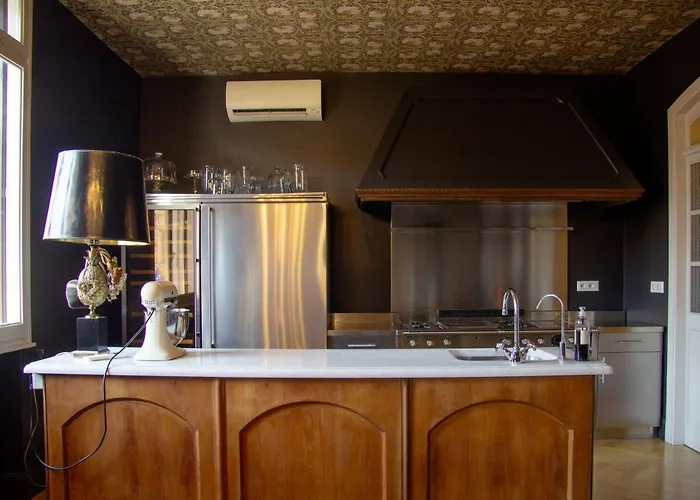 Bed & Breakfast La Maison Du Theatre Ravenna